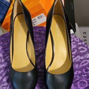 Nine West Black Women's Pumps